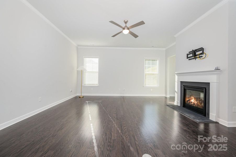 Spacious, unfurnished interior of a new home in Red Hill, Concord (Image 20).