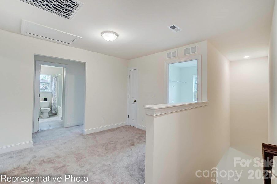 Spacious, unfurnished interior of a new home in Enclave at Riverdale, Huntersville (Image 17).