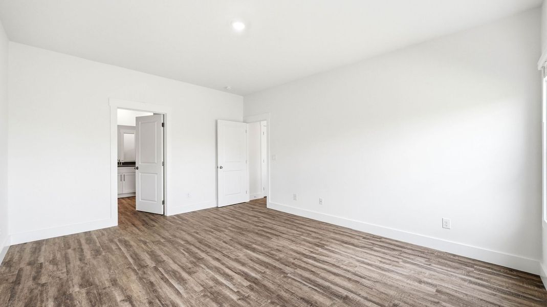 Spacious, unfurnished interior of a new home in Fieldcrest Acres, Blountville (Image 32). Spacious, unfurnished interior of a new home in Fieldcrest Acres, Blountville (Image 32).