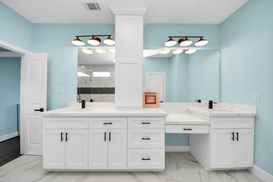 Furnished interior view inside a new home in , Dickinson (Image 17).