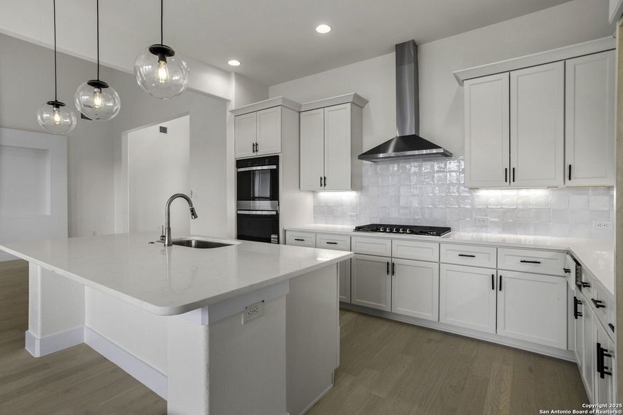Furnished interior view inside a new home in , Fair Oaks Ranch (Image 11). Furnished interior view inside a new home in , Fair Oaks Ranch (Image 11).