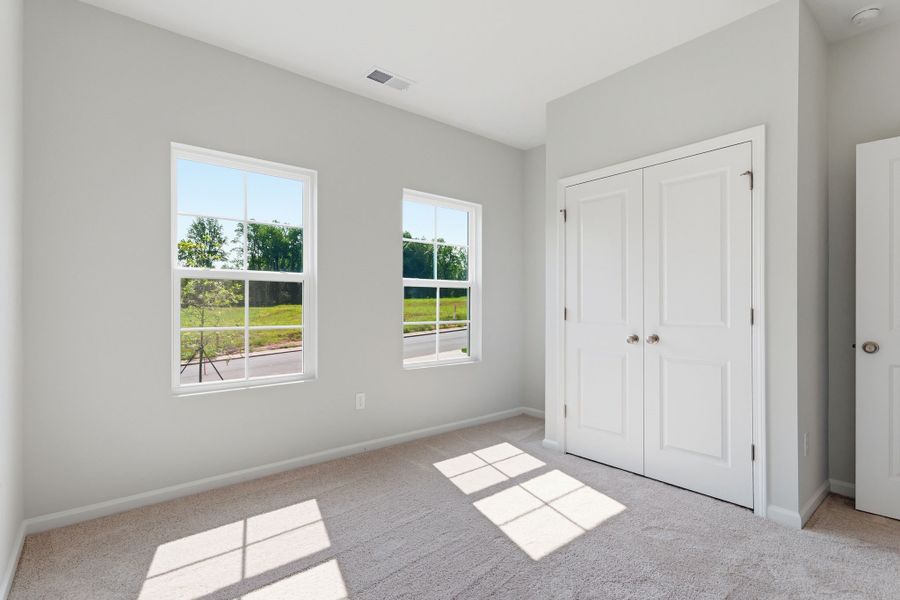 Spacious, unfurnished interior of a new home in Willowbrook, Shelby (Image 13). Spacious, unfurnished interior of a new home in Willowbrook, Shelby (Image 13).