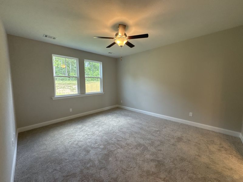 Spacious, unfurnished interior of a new home in Windsor, North Augusta (Image 26).