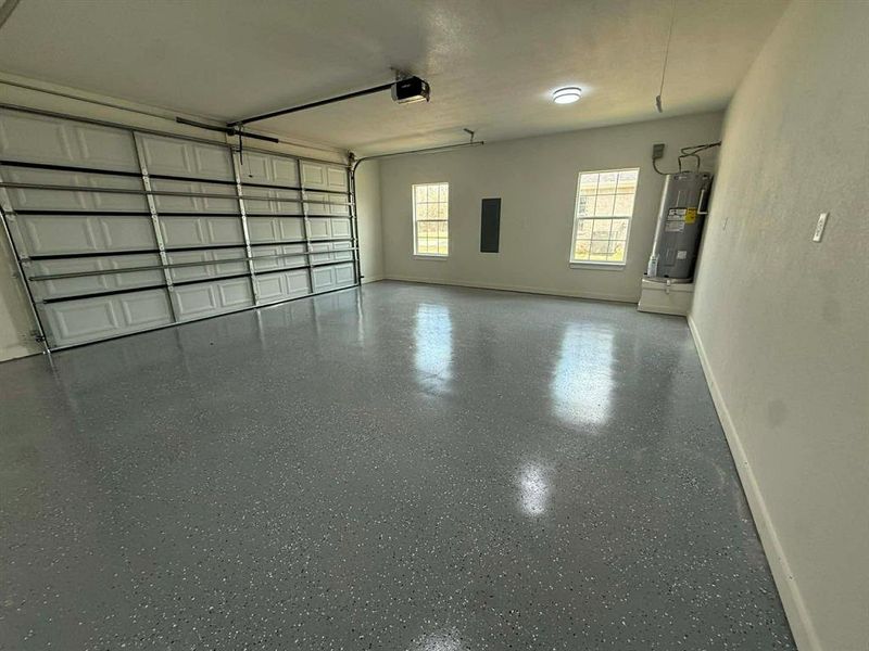 Spacious, unfurnished interior of a new home in , Ector (Image 17).