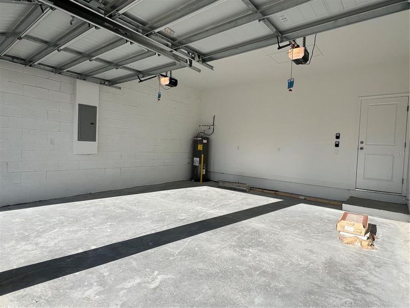 Spacious, unfurnished interior of a new home in Hills of Minneola, Minneola (Image 18). Spacious, unfurnished interior of a new home in Hills of Minneola, Minneola (Image 18).