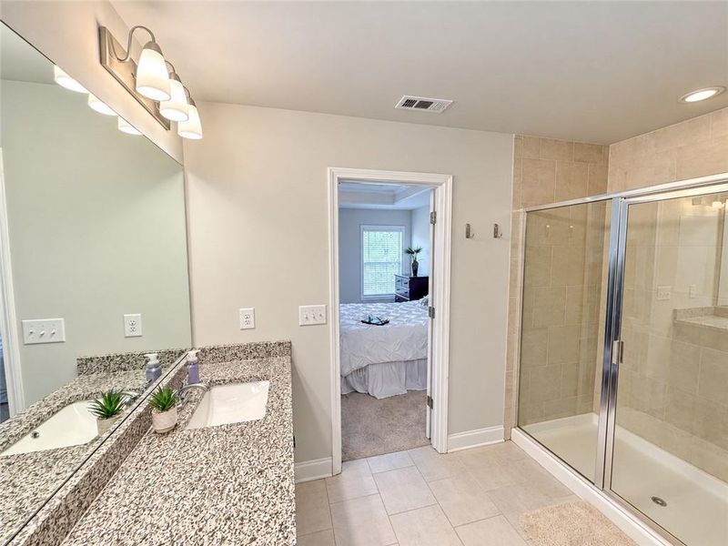 Furnished interior view inside a new home in , Lawrenceville (Image 15).