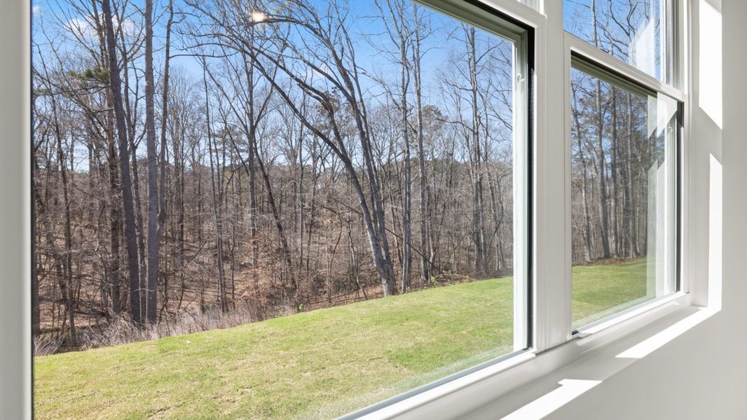 Exterior details and patio area of a home in South Wind, Union City (Image 3).