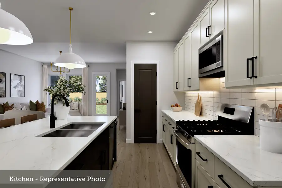 The New Braunfels - Kitchen