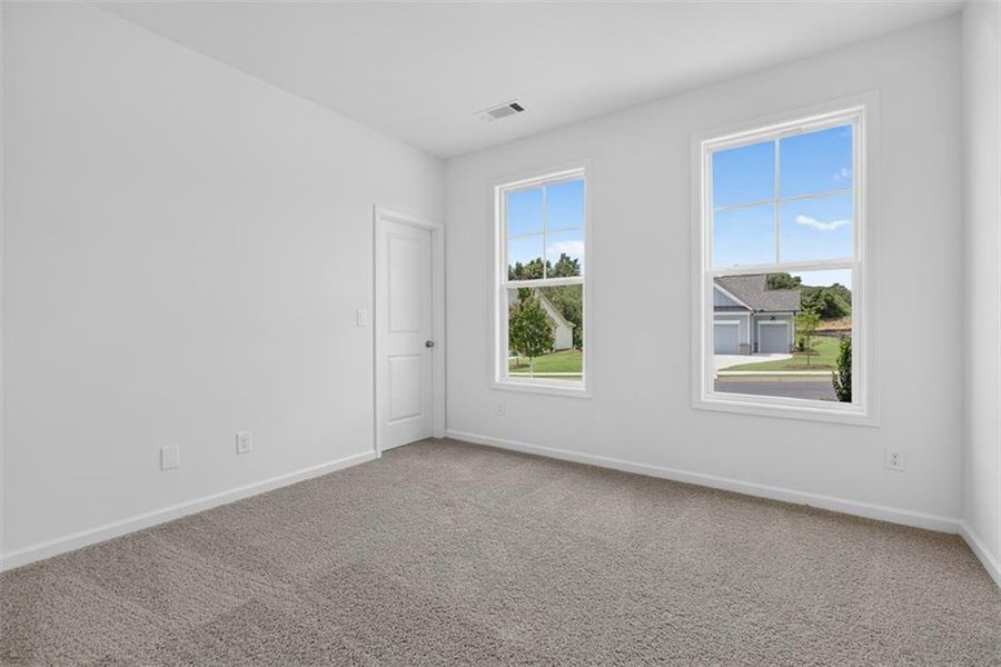 Spacious, unfurnished interior of a new home in , Athens (Image 47).
