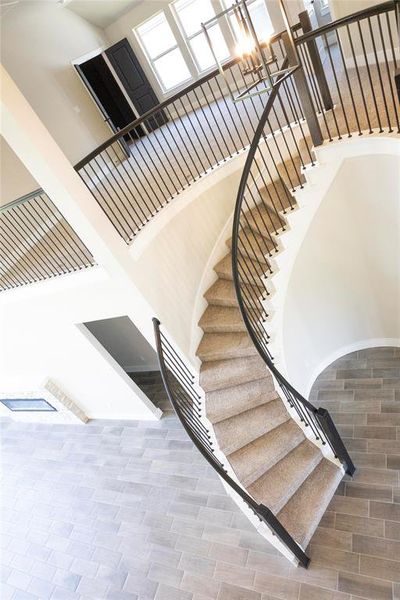 Spacious, unfurnished interior of a new home in , Little Elm (Image 31).