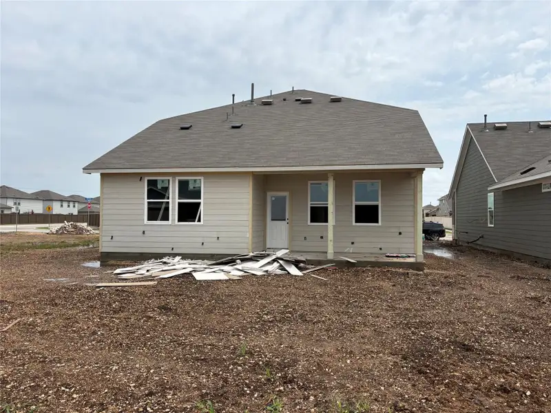 Image 5 of a home in Rolling Glen. Image 5 of a home in Rolling Glen.