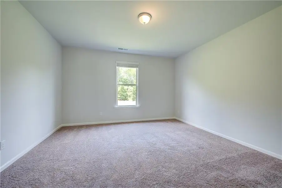 Spacious, unfurnished interior of a new home in Adagio, Dacula (Image 29).