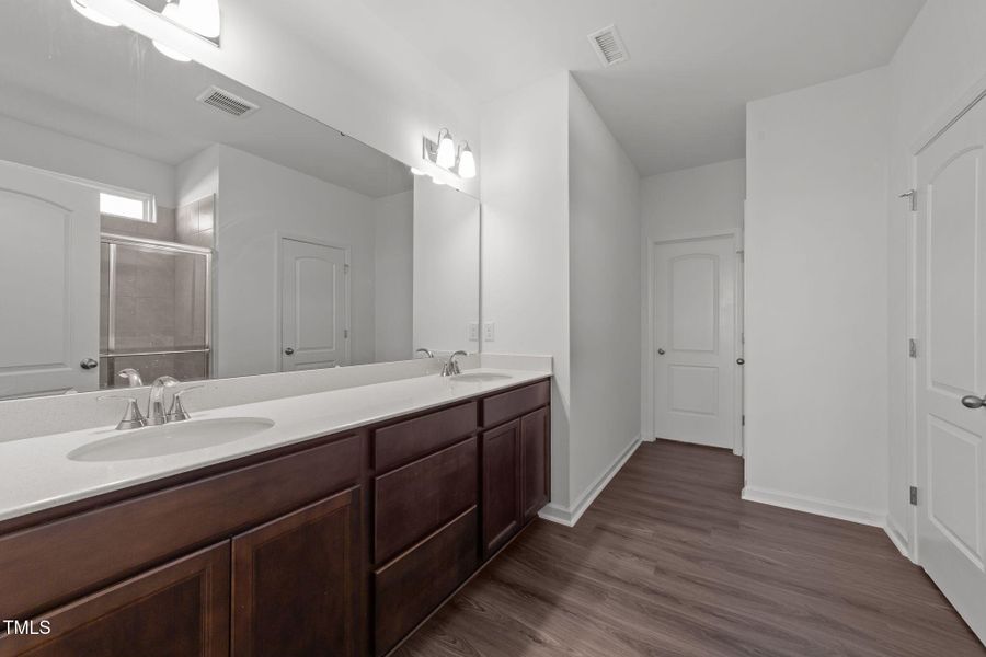 35-web-or-mls-VB4A0696