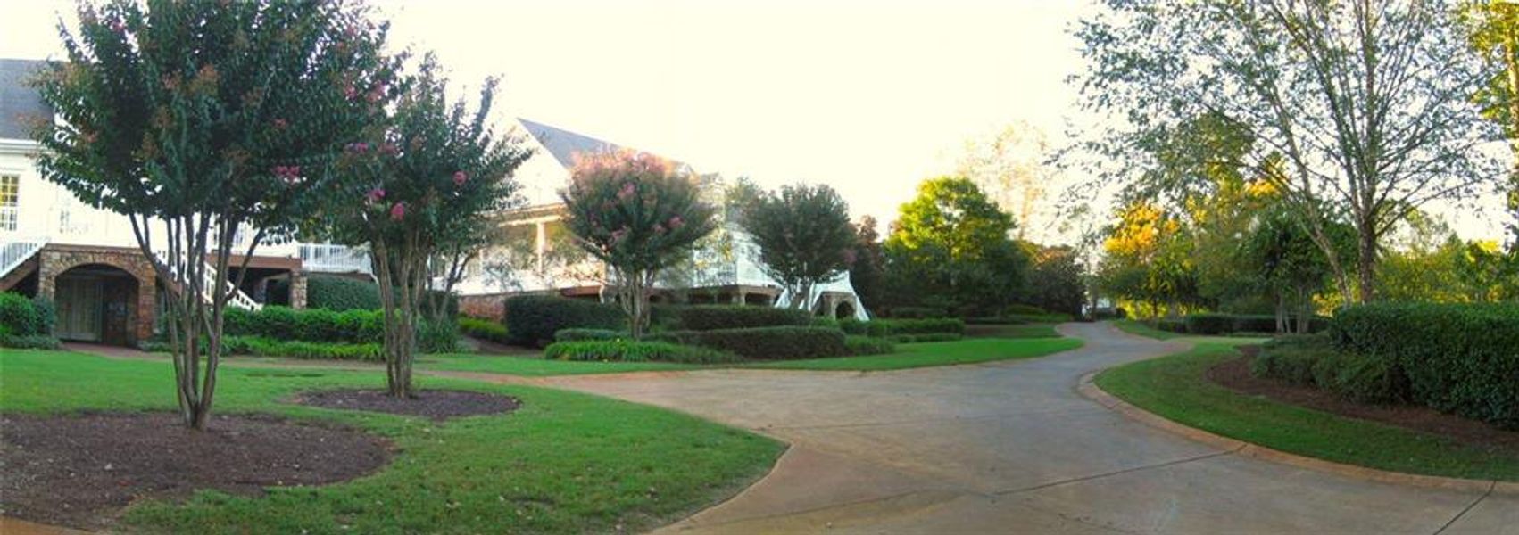 Image 42 of a home in .