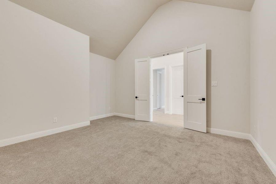 Spacious, unfurnished interior of a new home in Monterra, Fate (Image 29).