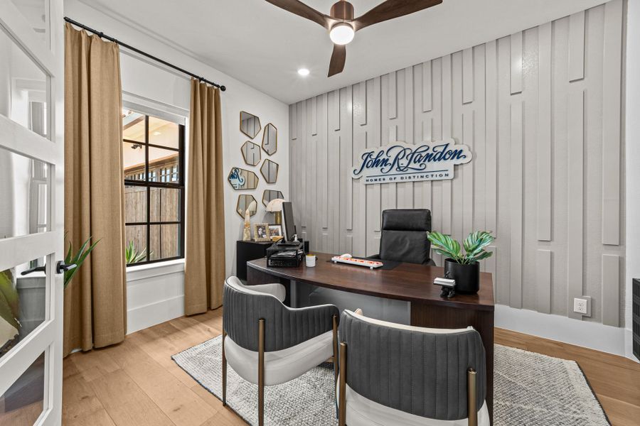 Representative furnished interior of a home built from the Montecarlo by Landon Homes in Signature 74s, Frisco (Image 18).