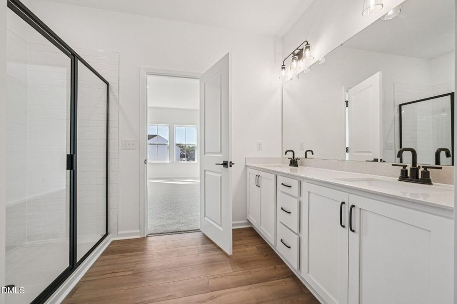 25-web-or-mls-Marvel Dr-S1810-025 25-web-or-mls-Marvel Dr-S1810-025