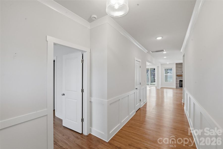 Spacious, unfurnished interior of a new home in , Charlotte (Image 33).