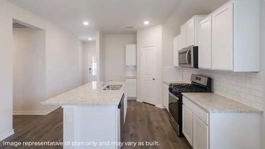 Furnished interior view inside a new home in Heritage Crossing, Corpus Christi (Image 7).
