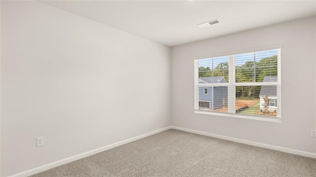 Spacious, unfurnished interior of a new home in Preserve at Dove Creek, Winder (Image 27).