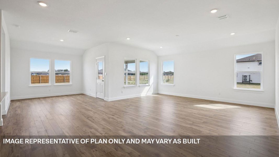 Representative unfurnished interior of a home built from the The Grayson by D.R. Horton in Railhead, Cedar Creek (Image 14).