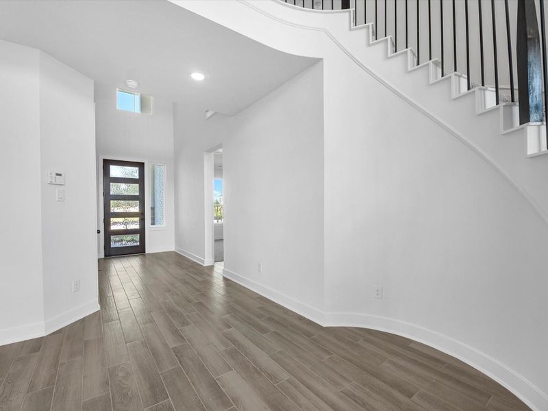 Spacious, unfurnished interior of a new home in Grange - 55', Katy (Image 22). Spacious, unfurnished interior of a new home in Grange - 55', Katy (Image 22).