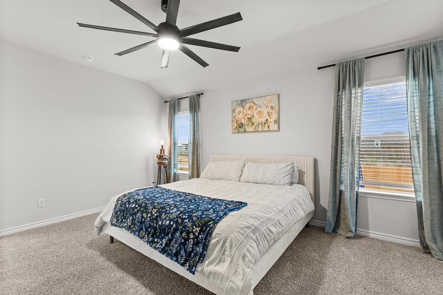 Furnished interior view inside a new home in Foxborough, Waco (Image 31).