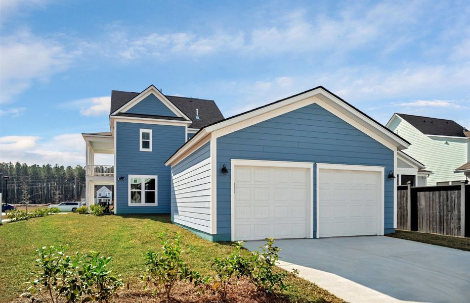 Representative exterior photo of a completed home built from the Violet by Pulte Homes in Long Savanna, Charleston, SC (Image 18).