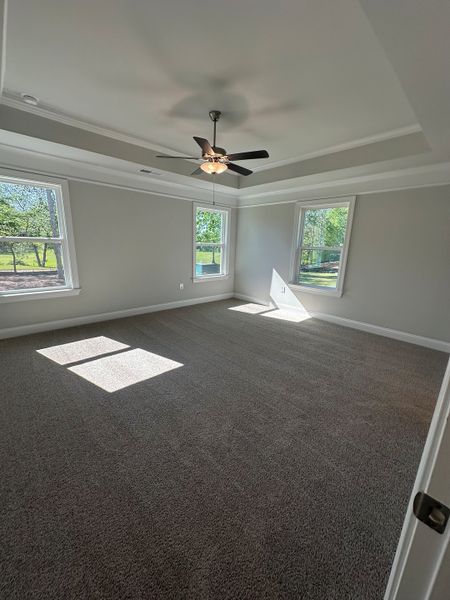 Spacious, unfurnished interior of a new home in Mirror Lake at South Harbour, Villa Rica (Image 18). Spacious, unfurnished interior of a new home in Mirror Lake at South Harbour, Villa Rica (Image 18).