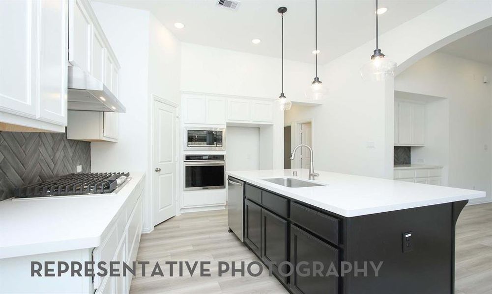 Furnished interior view inside a new home in Creekshaw, Royse City (Image 7). Furnished interior view inside a new home in Creekshaw, Royse City (Image 7).