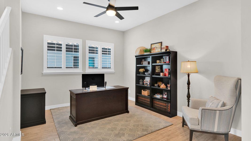 40-web-or-mls-P1486296 40-web-or-mls-P1486296