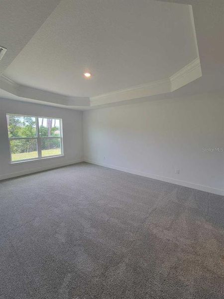 Spacious, unfurnished interior of a new home in , Ocala (Image 22).