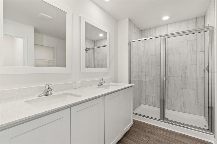 Furnished interior view inside a new home in Peach Crossings, Winter Haven (Image 6).