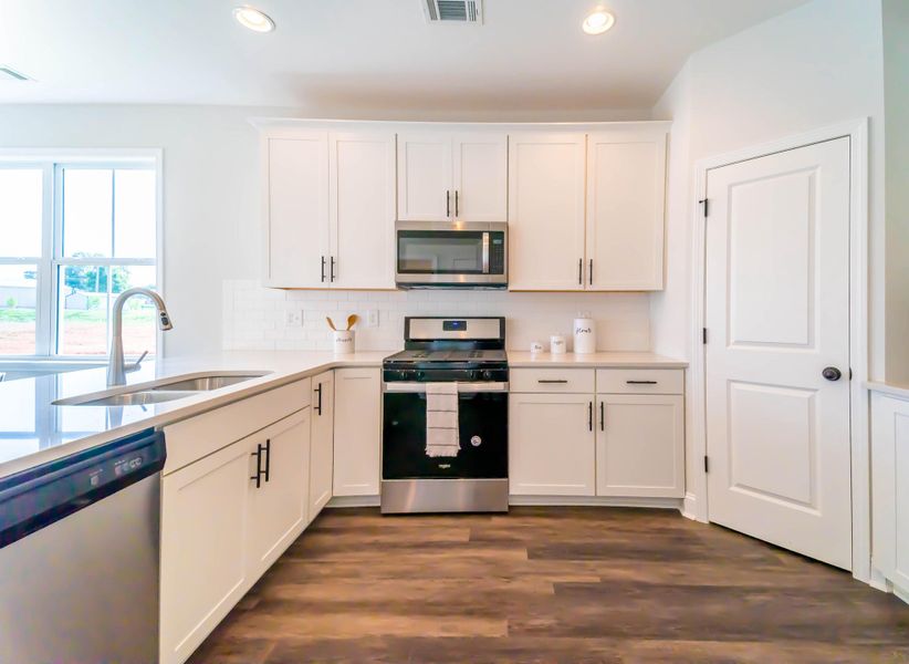 Furnished interior view inside a new home in Wildcat Chase, Summerville (Image 9).