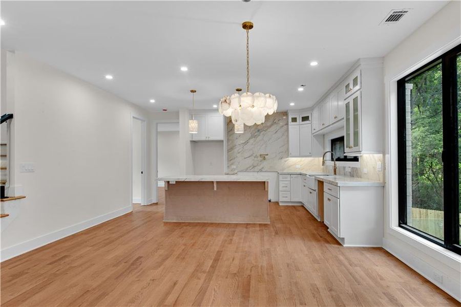 Spacious, unfurnished interior of a new home in , Marietta (Image 26). Spacious, unfurnished interior of a new home in , Marietta (Image 26).