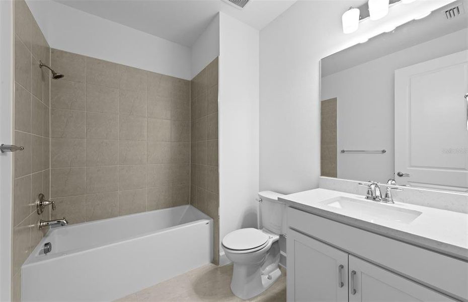 Furnished interior view inside a new home in Del Webb Catalina, Lakewood Ranch (Image 6). Furnished interior view inside a new home in Del Webb Catalina, Lakewood Ranch (Image 6).