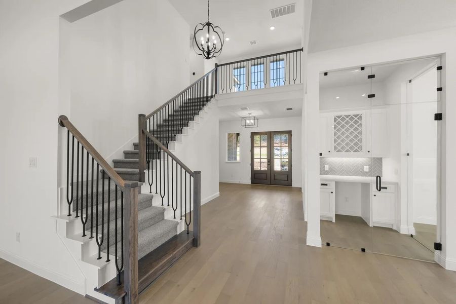 Montclaire C Foyer