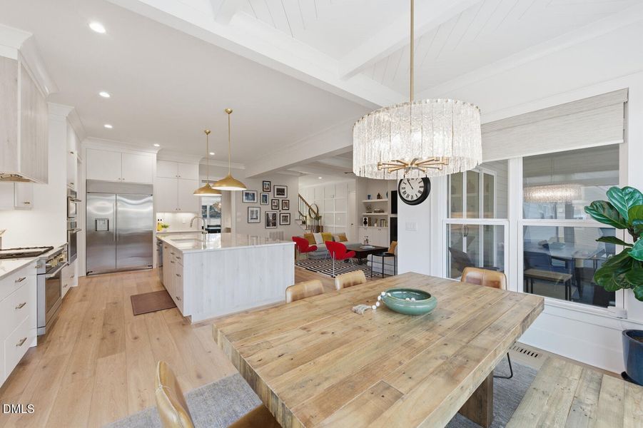 2812 theresa eileen way-16