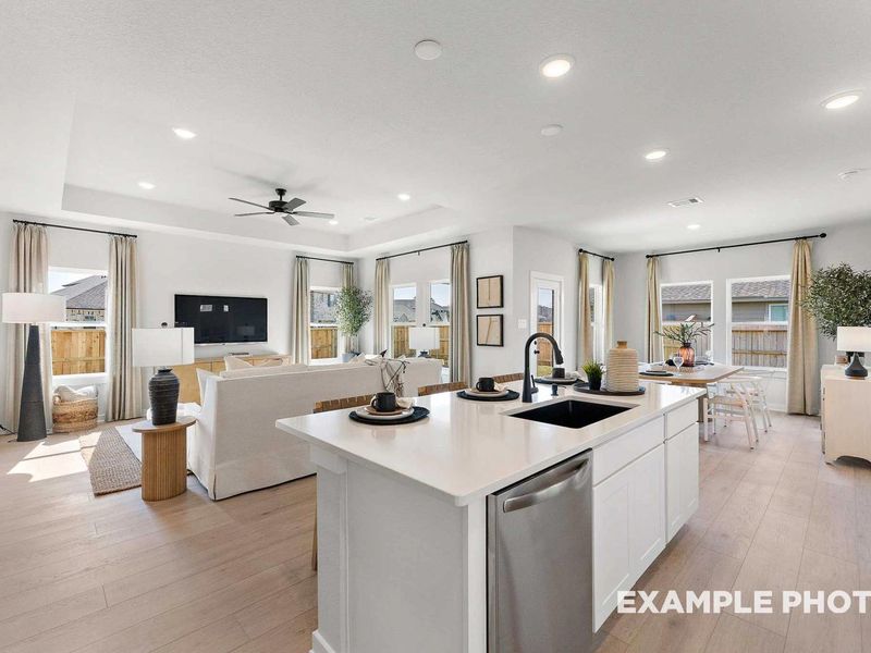 Representative furnished interior of a home built from the The Everett C, 3-Car Garage by Davidson Homes LLC in River Ranch Meadows, Dayton (Image 9). Representative furnished interior of a home built from the The Everett C, 3-Car Garage by Davidson Homes LLC in River Ranch Meadows, Dayton (Image 9).