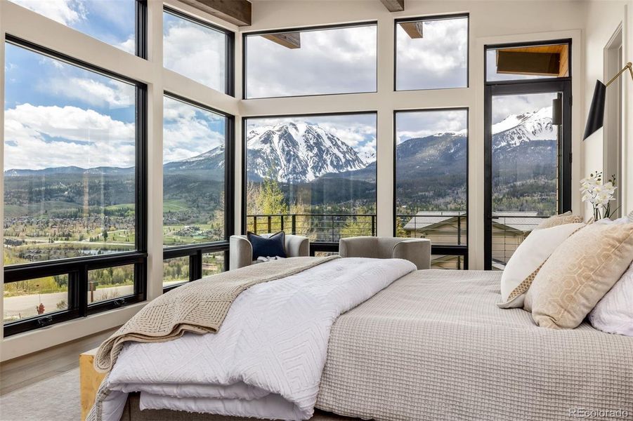 Furnished interior view inside a new home in , Silverthorne (Image 15).