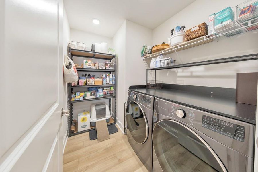 Furnished interior view inside a new home in Madeira, Acworth (Image 35).
