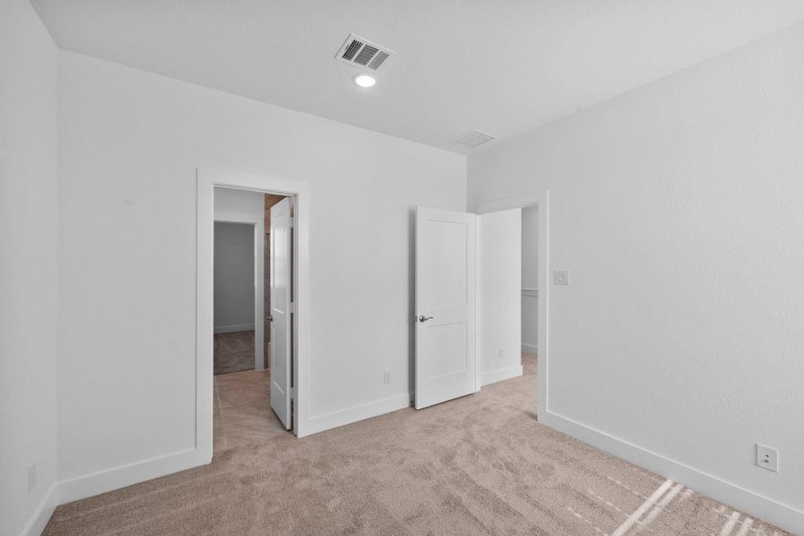 Spacious, unfurnished interior of a new home in Bridgeland, Cypress (Image 19).