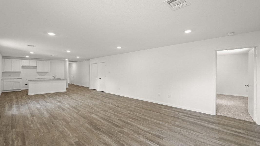 Spacious, unfurnished interior of a new home in McCrorey Trails, Conroe (Image 11). Spacious, unfurnished interior of a new home in McCrorey Trails, Conroe (Image 11).