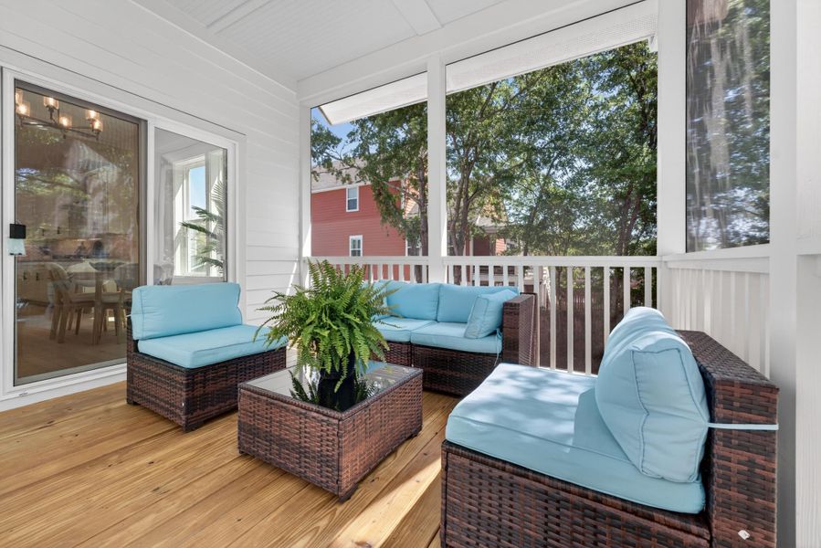 Exterior details and patio area of a home in , North Charleston (Image 3).