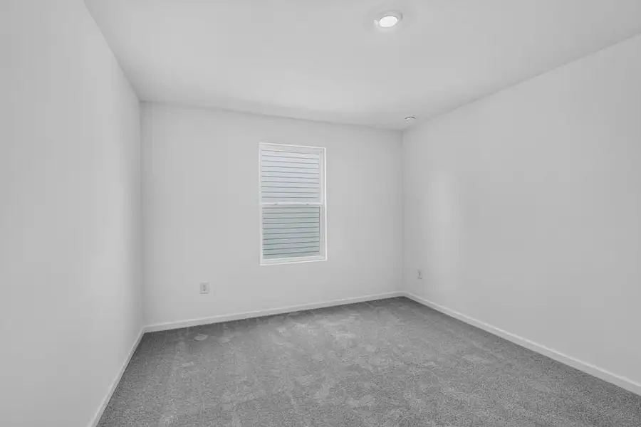 Spacious, unfurnished interior of a new home in Weatherfield, Buford (Image 35).