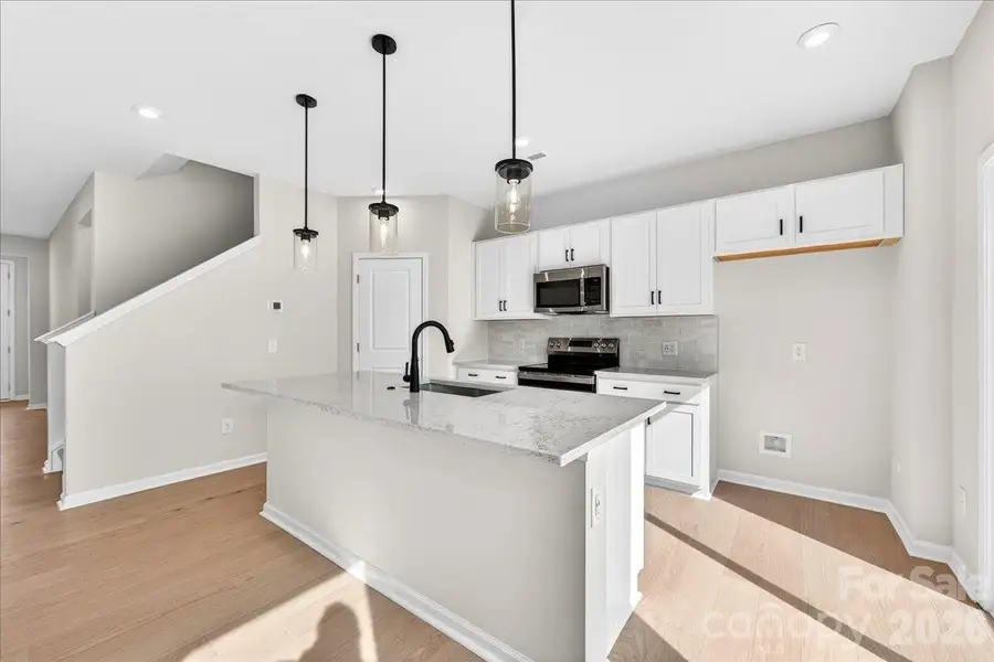 Chef inspired kitchen with Welcoming II Design Package Chef inspired kitchen with Welcoming II Design Package