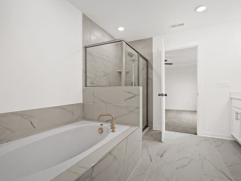 Furnished interior view inside a new home in Calista Farms, White House (Image 14).