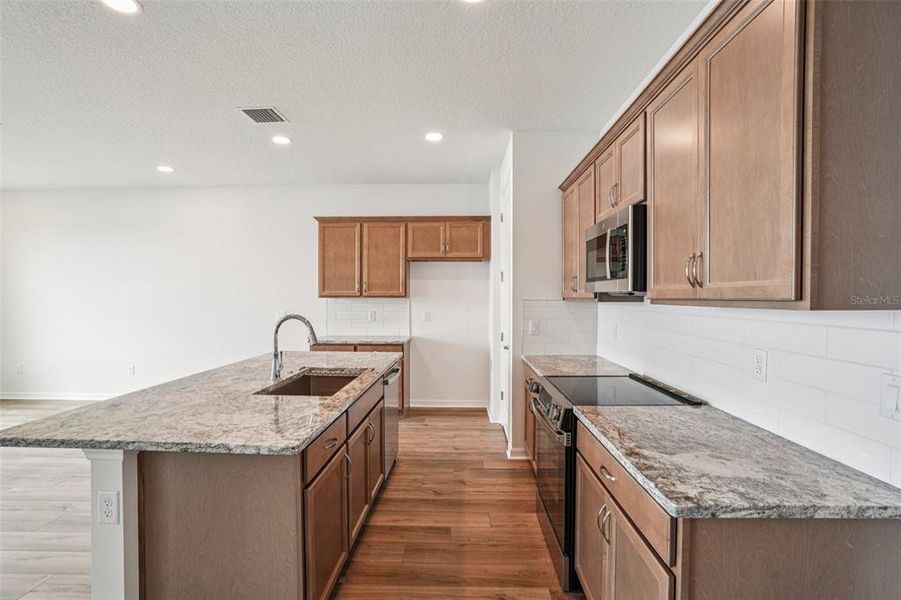 Furnished interior view inside a new home in Isla Mirada, San Antonio (Image 9).