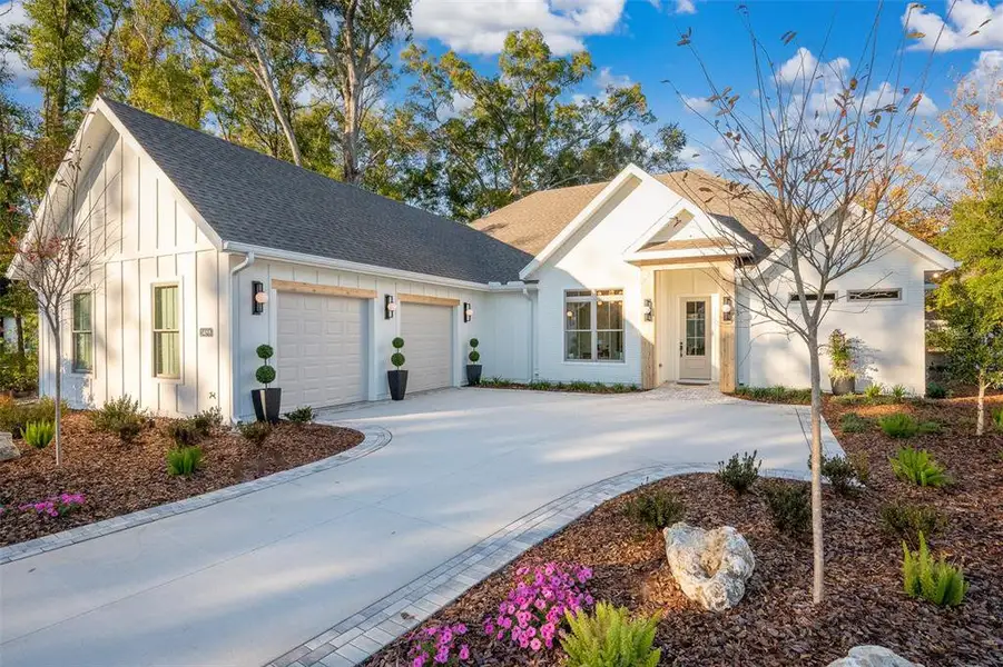 Front exterior of a new home in , Newberry, FL, highlighting curb appeal (Image 2). Front exterior of a new home in , Newberry, FL, highlighting curb appeal (Image 2).