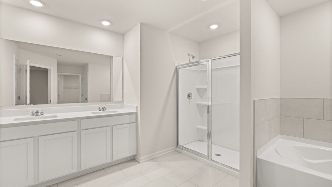 Representative furnished interior of a home built from the Stratford by D.R. Horton in Independence Villas and Townhomes, Loganville (Image 11).